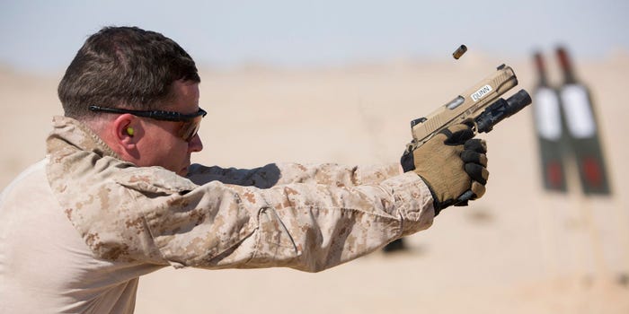 Les 5 meilleures armes de poing utilisées par les forces armées du monde entier - PhilTeam
