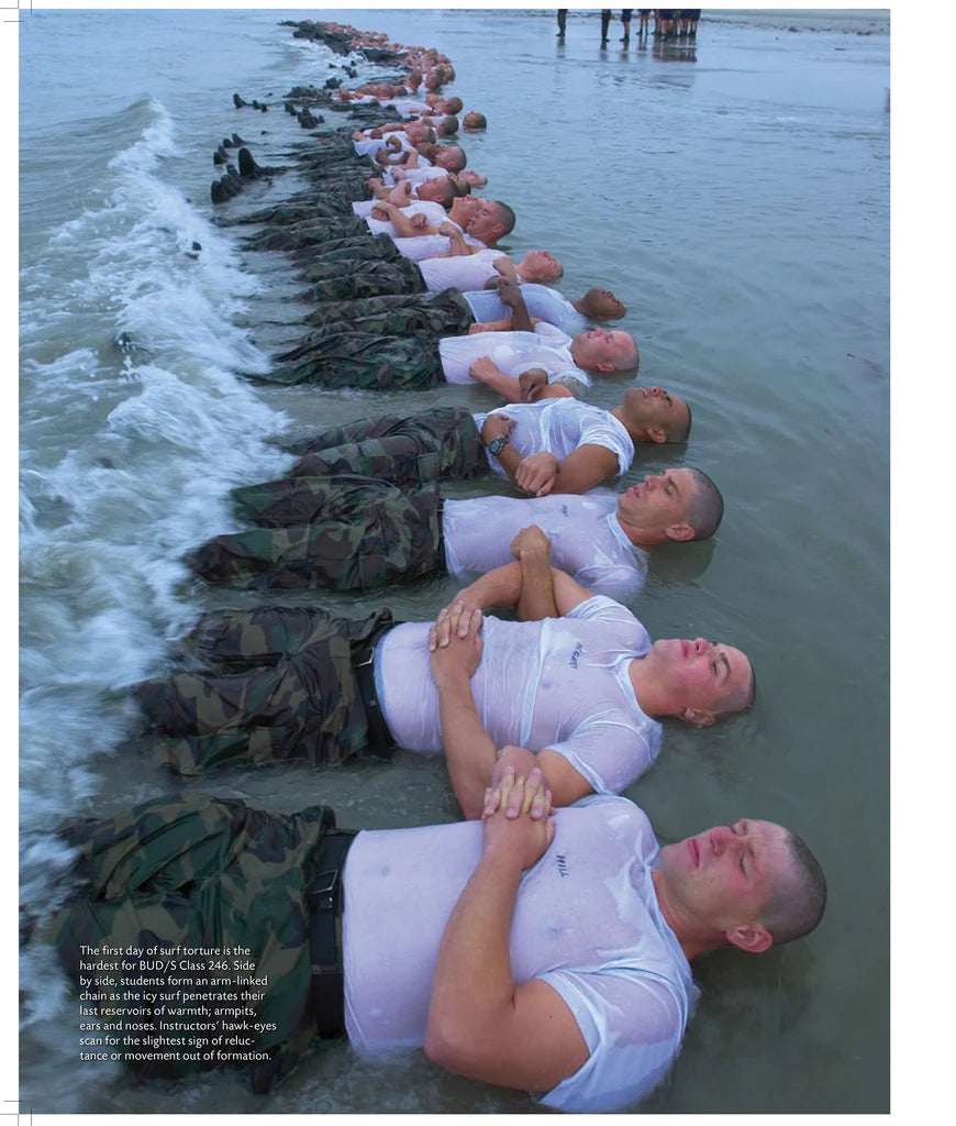 Livre photo : "The Only Easy Day Was Yesterday: Making Navy SEALs" Phil Team
